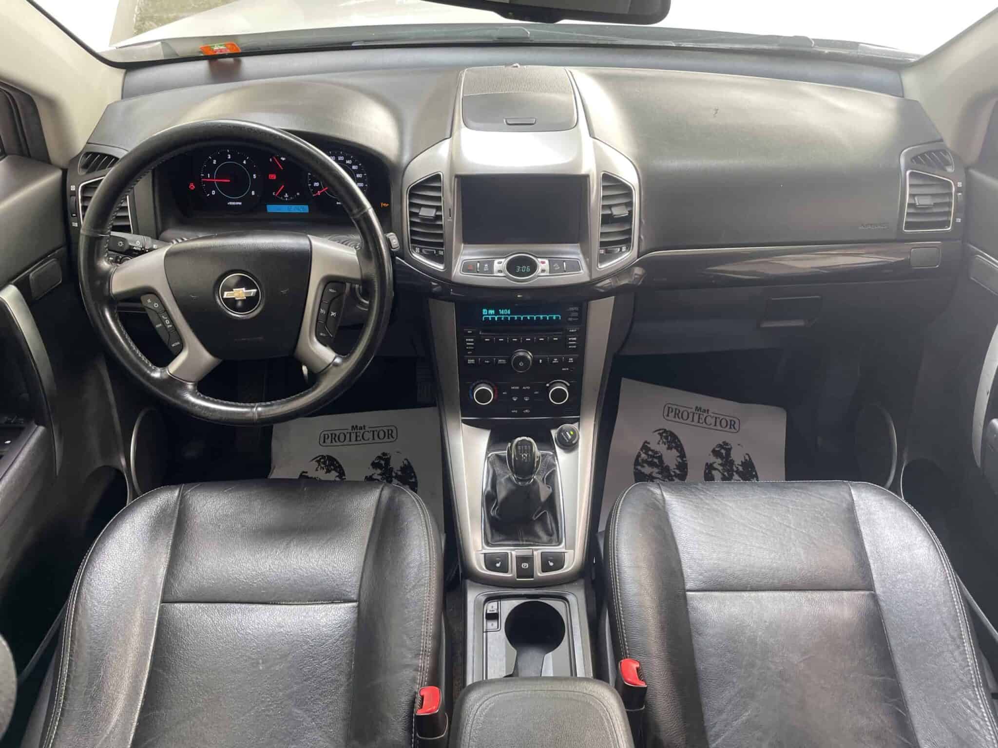 chevrolet-captiva-7-posti-interni-in-pelle-11-chevrolet-captiva-2011-7-posti-die