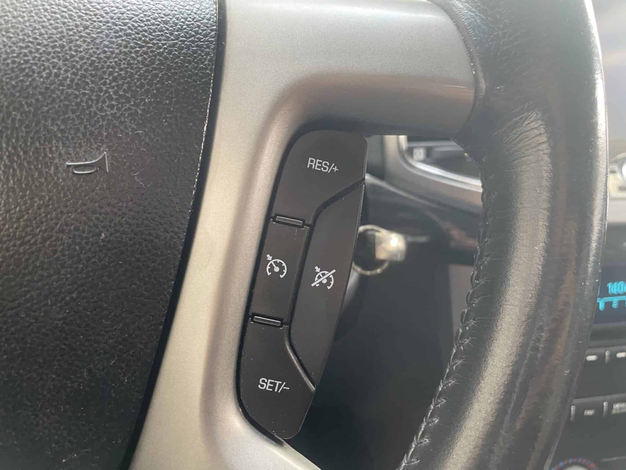 chevrolet-captiva-7-posti-interni-in-pelle-16-chevrolet-captiva-2011-7-posti-die