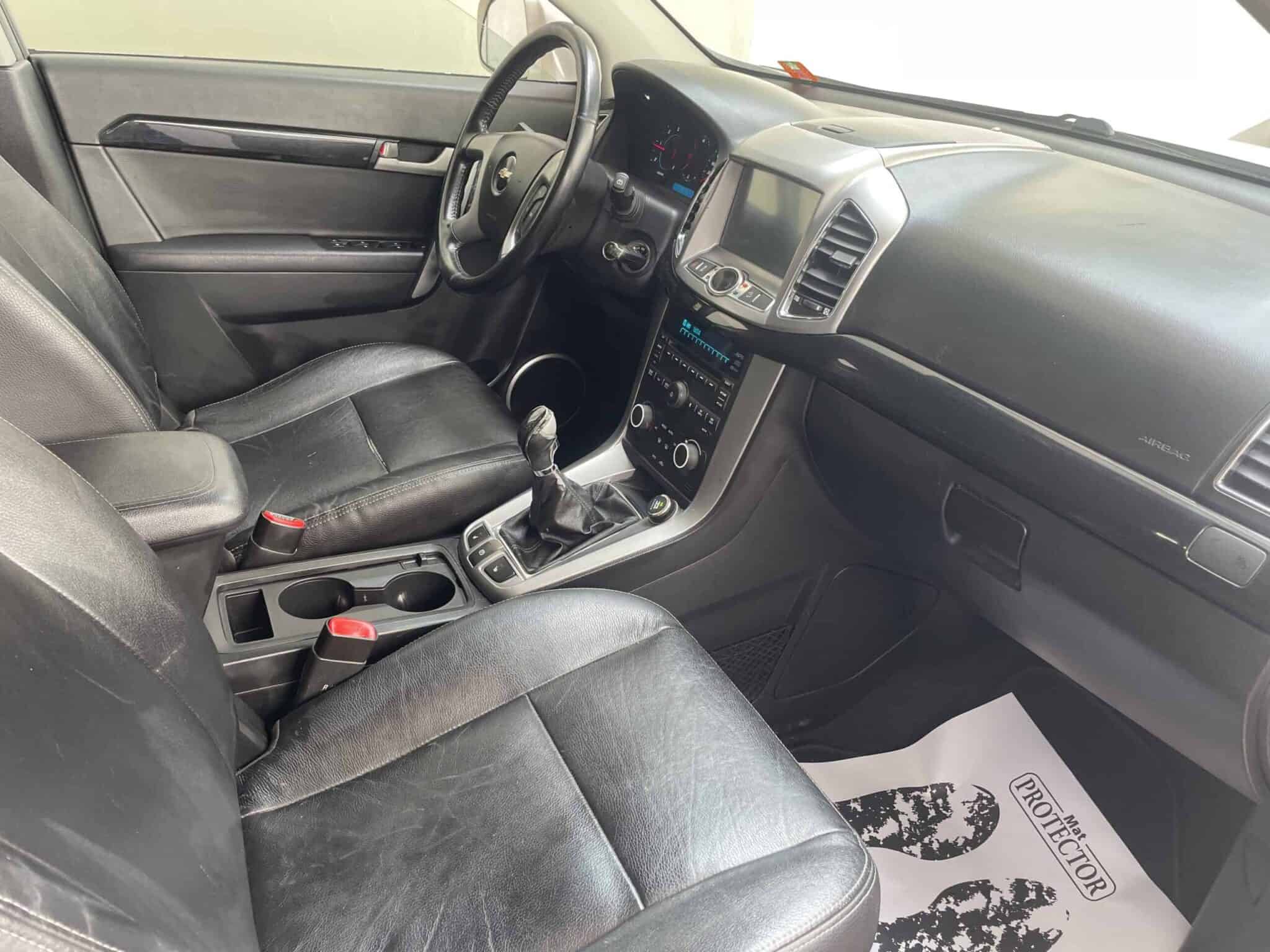 chevrolet-captiva-7-posti-interni-in-pelle-9-chevrolet-captiva-2011-7-posti-dies