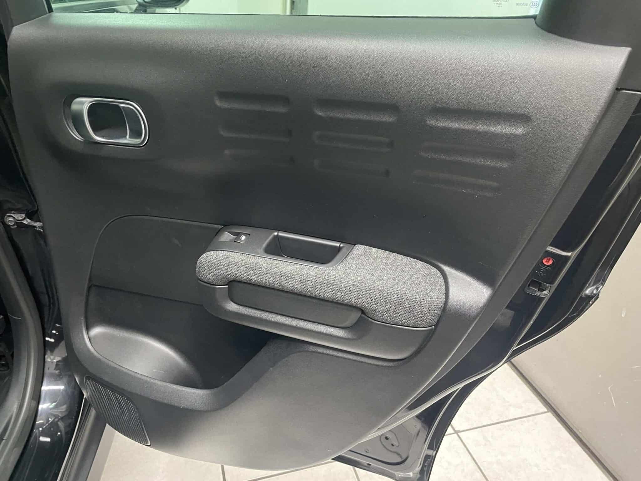 citroen-c3-aircross-unico-proprietario-35-scaled