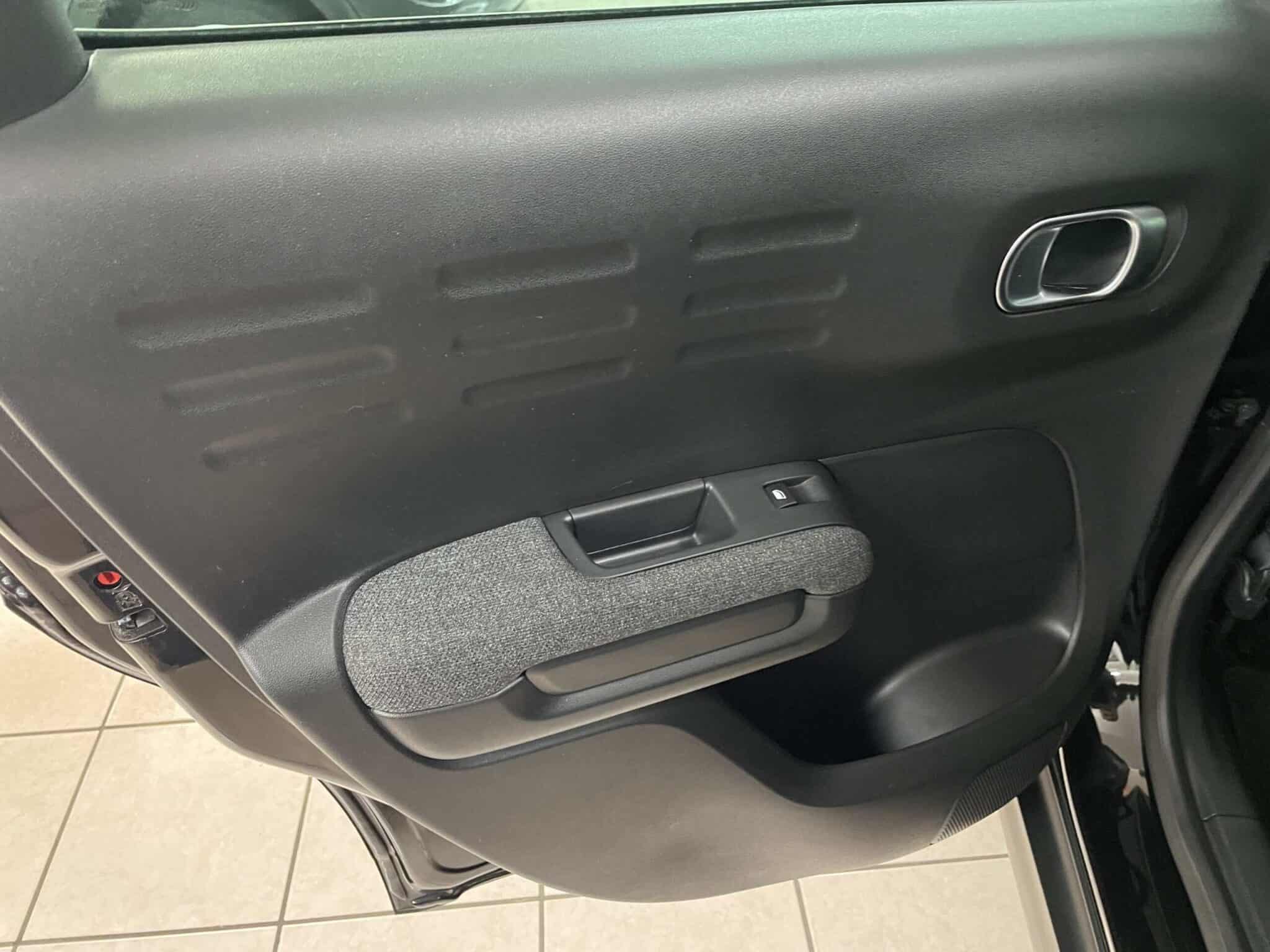 citroen-c3-aircross-unico-proprietario-38-scaled