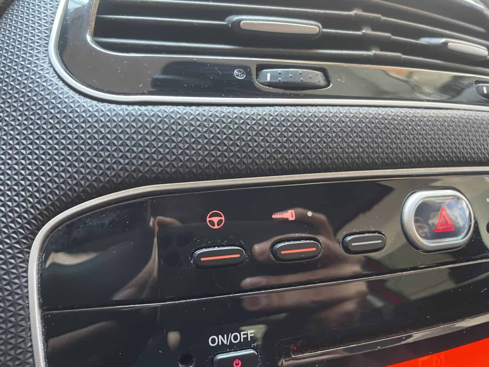 fiat-punto-neopatentati-benzinametano-18-fiat-punto-2013-metano-neopatentati-acc