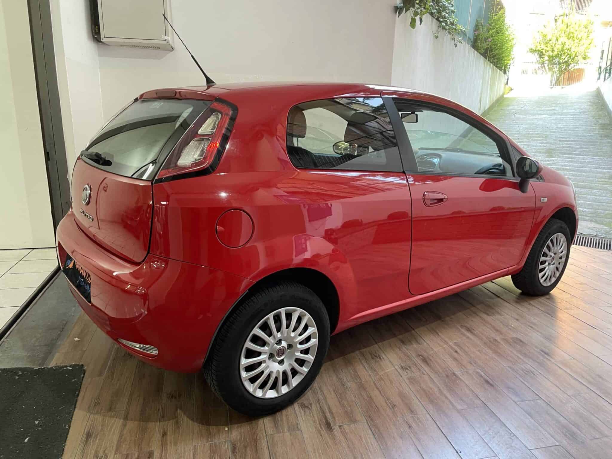 fiat-punto-neopatentati-benzinametano-4-fiat-punto-2013-metano-neopatentati-scal