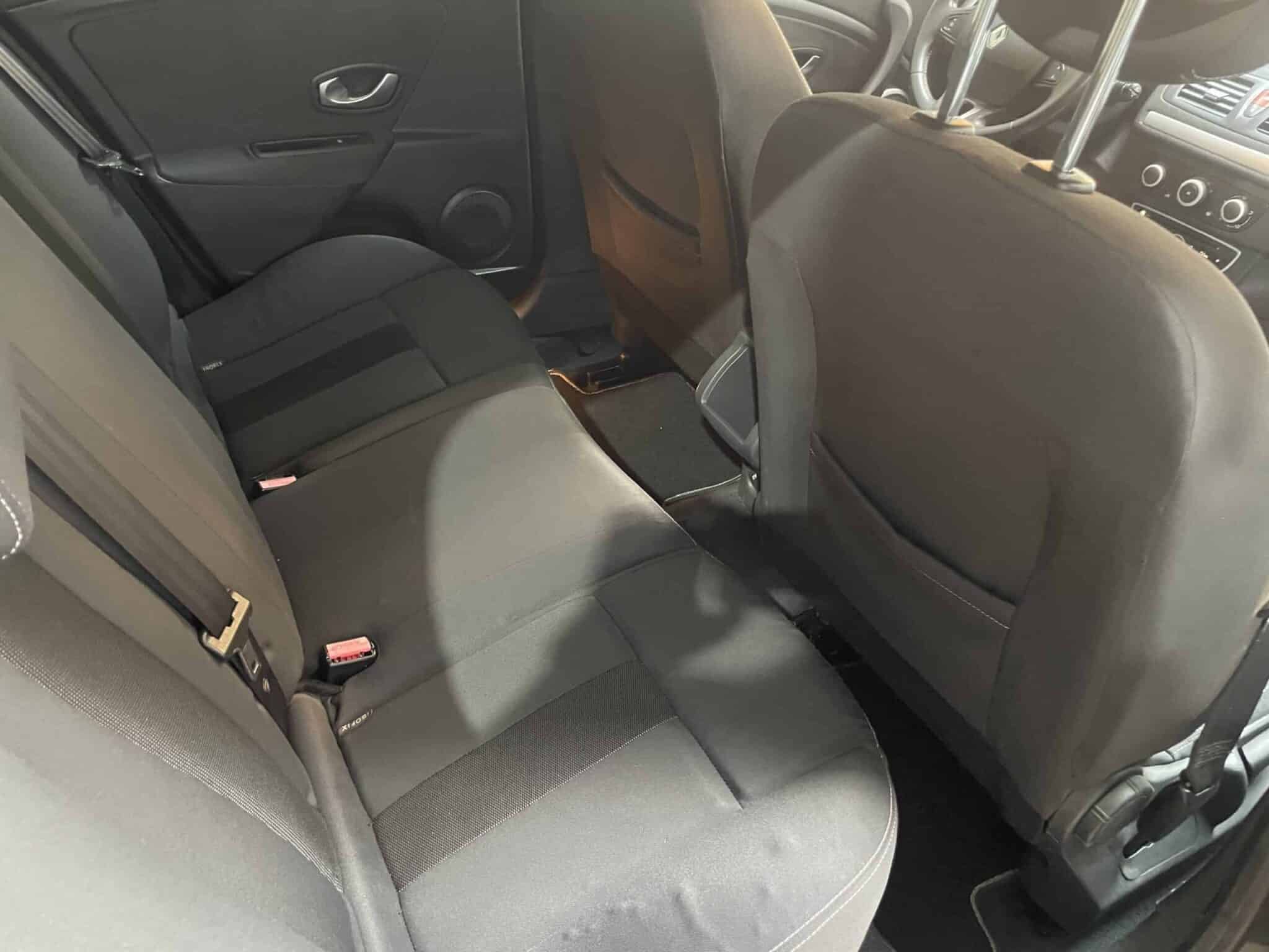 renault-megane-sw-spaziosa-buone-condizioni-13renault-megane-diesel-2009-sw--sca