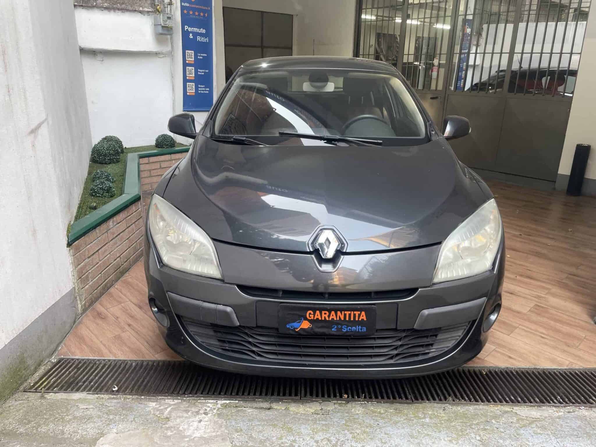 renault-megane-sw-spaziosa-buone-condizioni-1renault-megane-diesel-2009-sw--scal