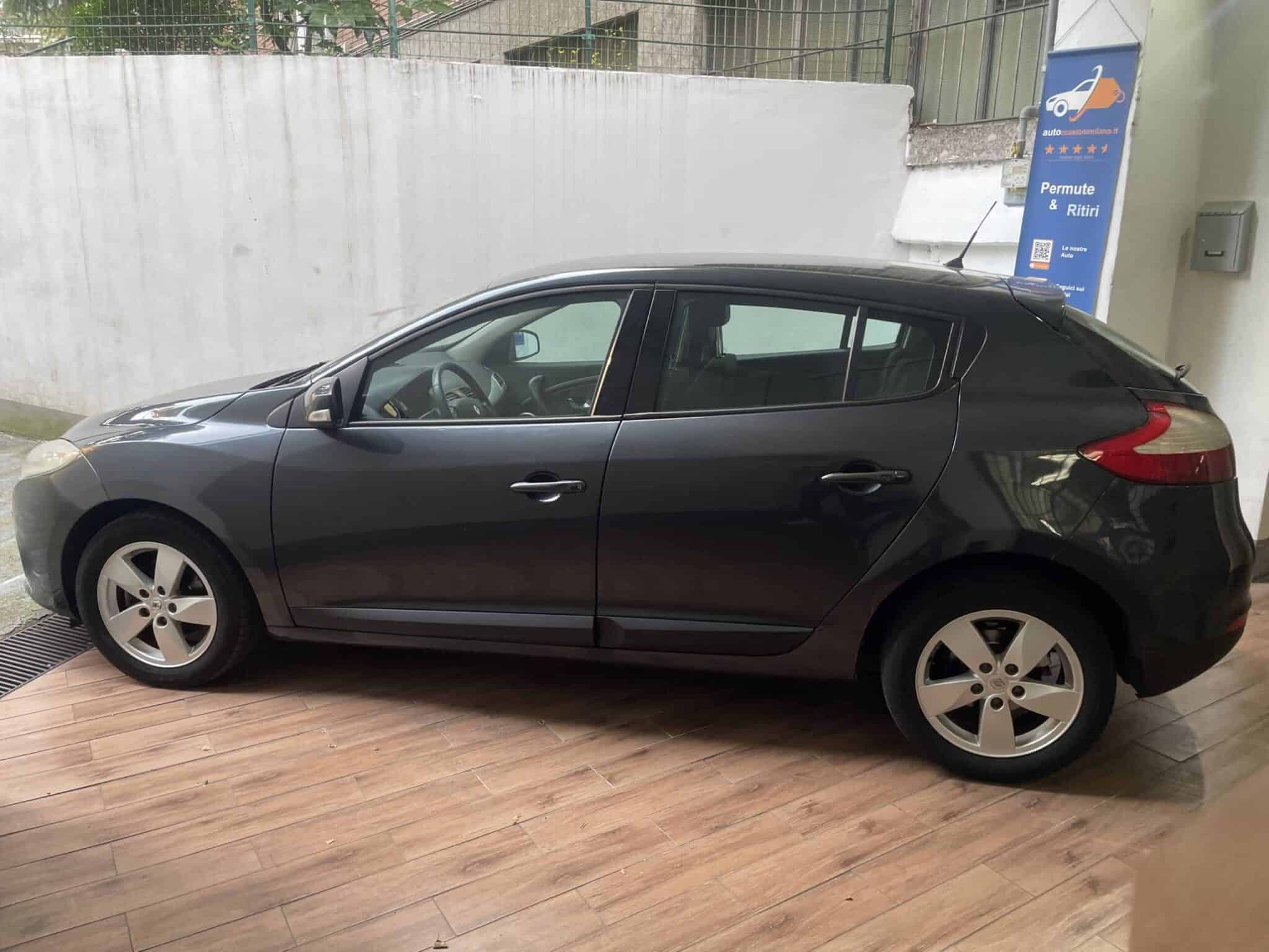 renault-megane-sw-spaziosa-buone-condizioni-5renault-megane-diesel-2009-sw--scal