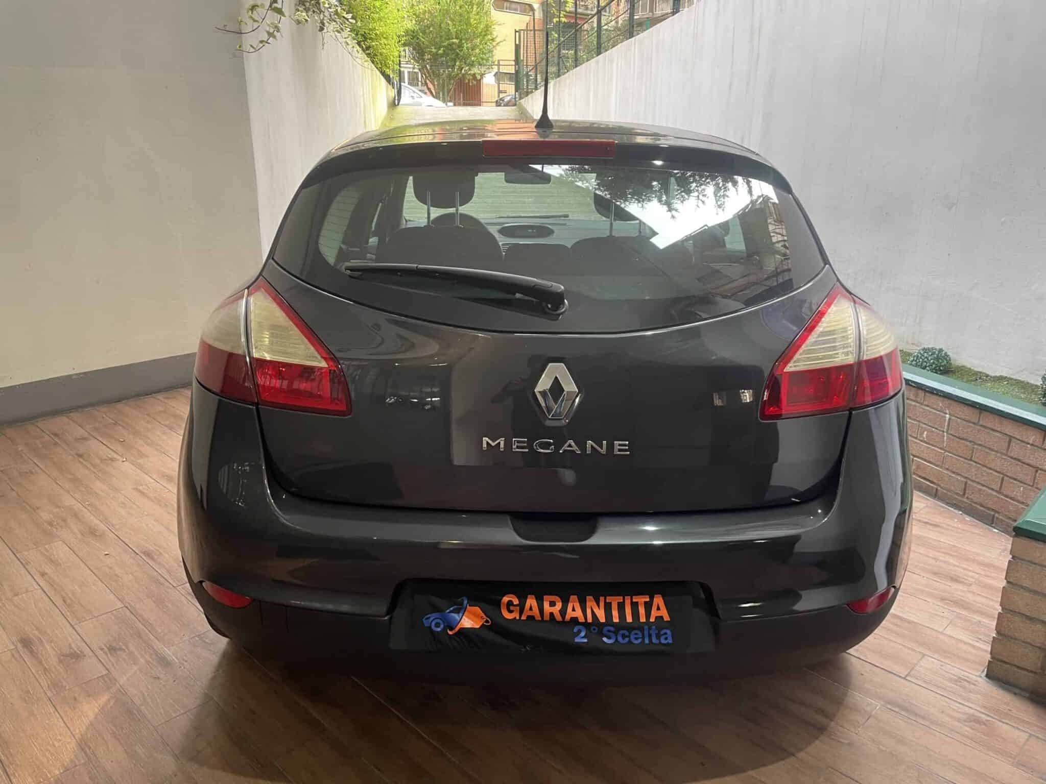 renault-megane-sw-spaziosa-buone-condizioni-7renault-megane-diesel-2009-sw--scal