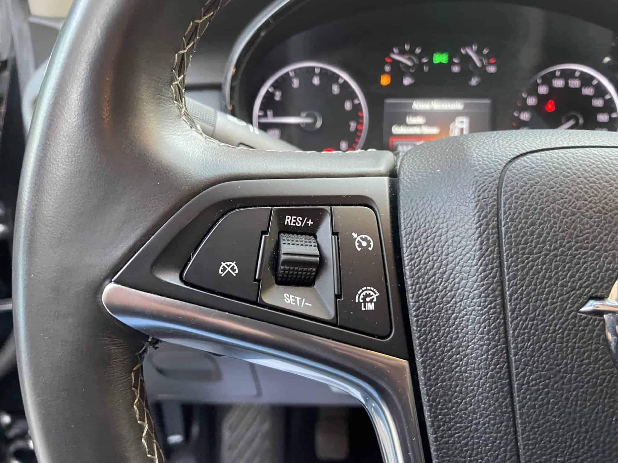 opel-mokka-x-90e-al-mese-tagliandi-certificati-20-opel-mokka-x-2018-benzina-neopatentati-accessori-scaled