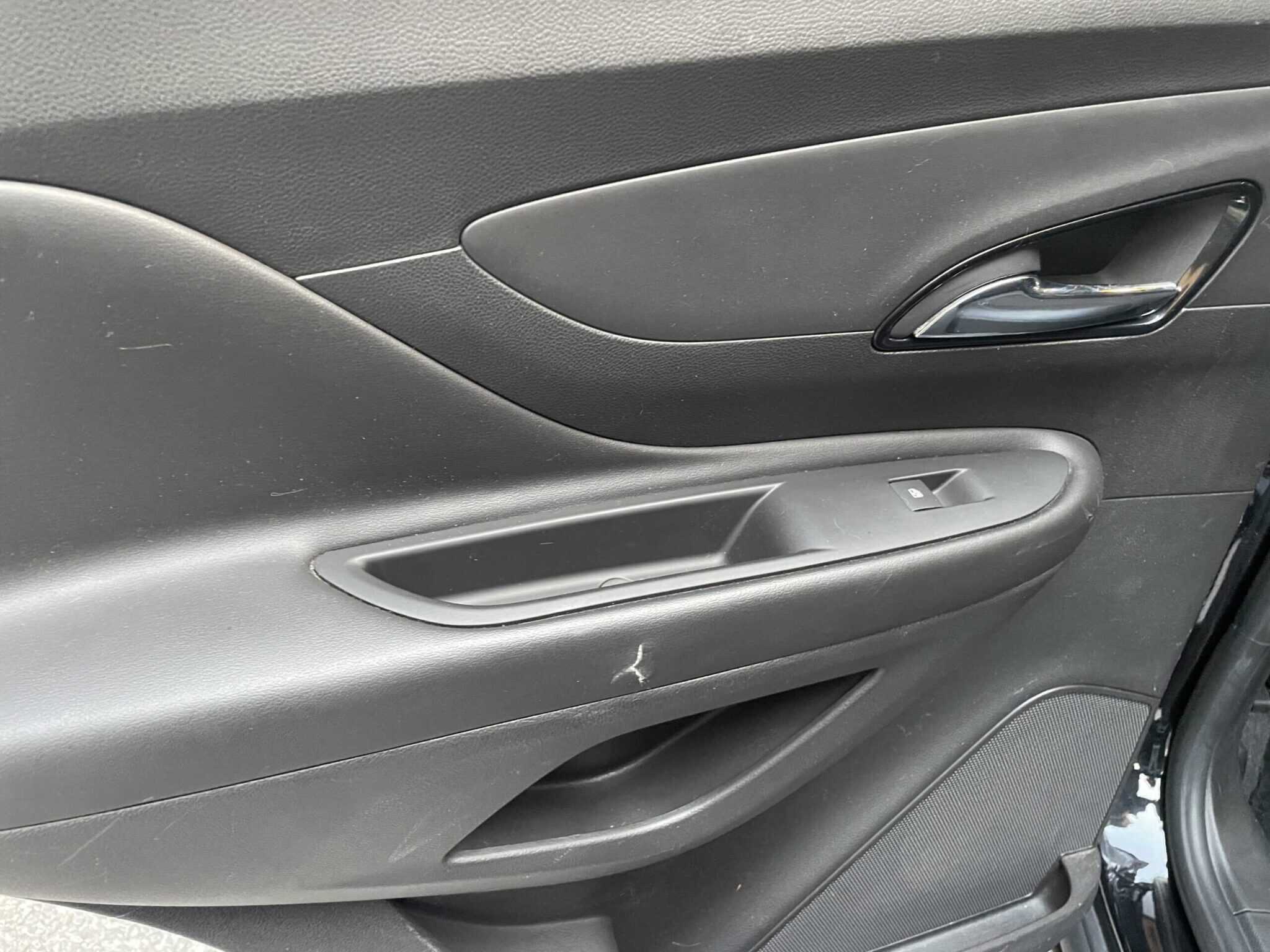 opel-mokka-x-90e-al-mese-tagliandi-certificati-38-scaled