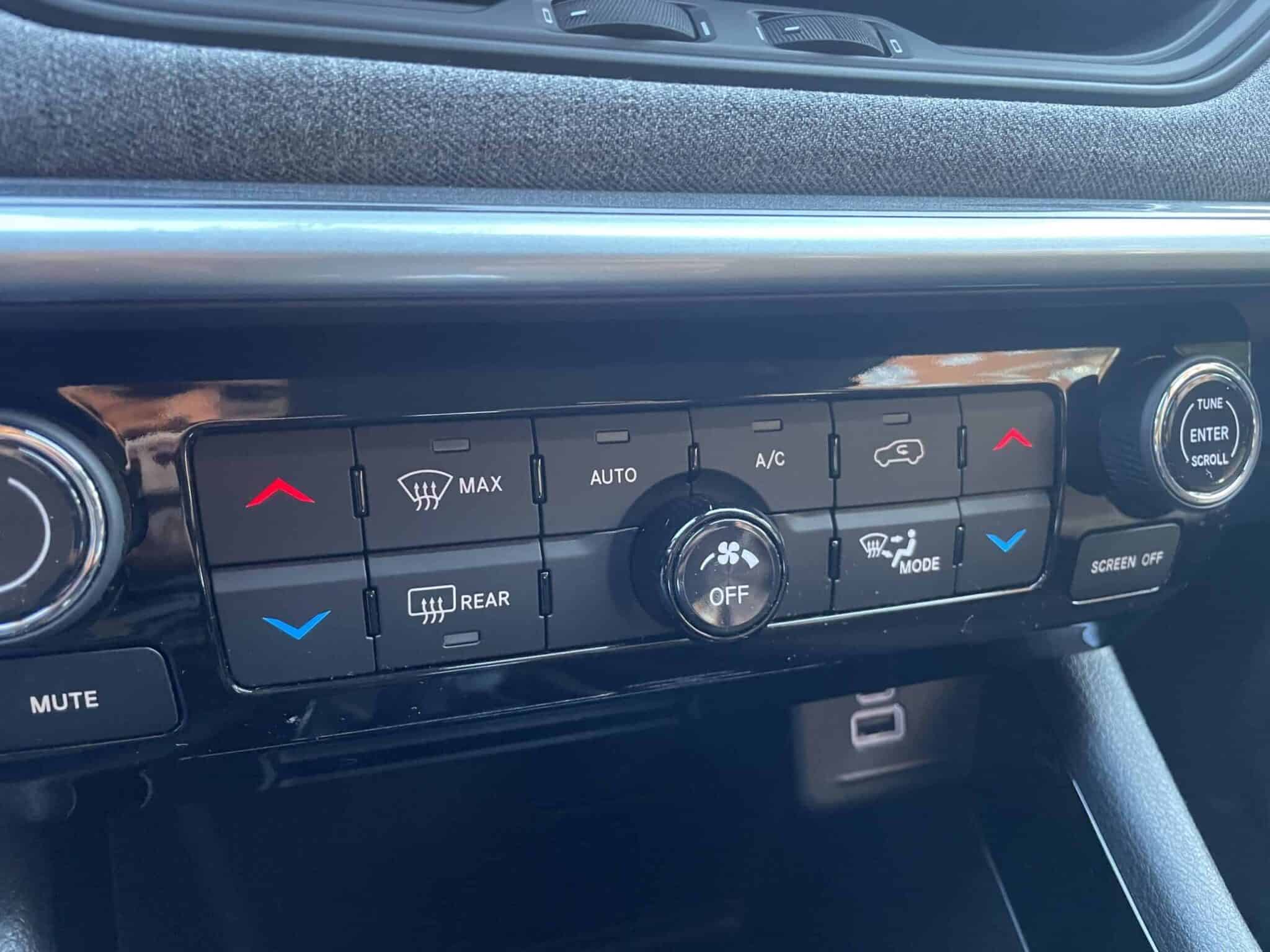 jeep-compass-160e-al-mese-unico-prop-service-completo-18-jeep-compass-2022-benzi