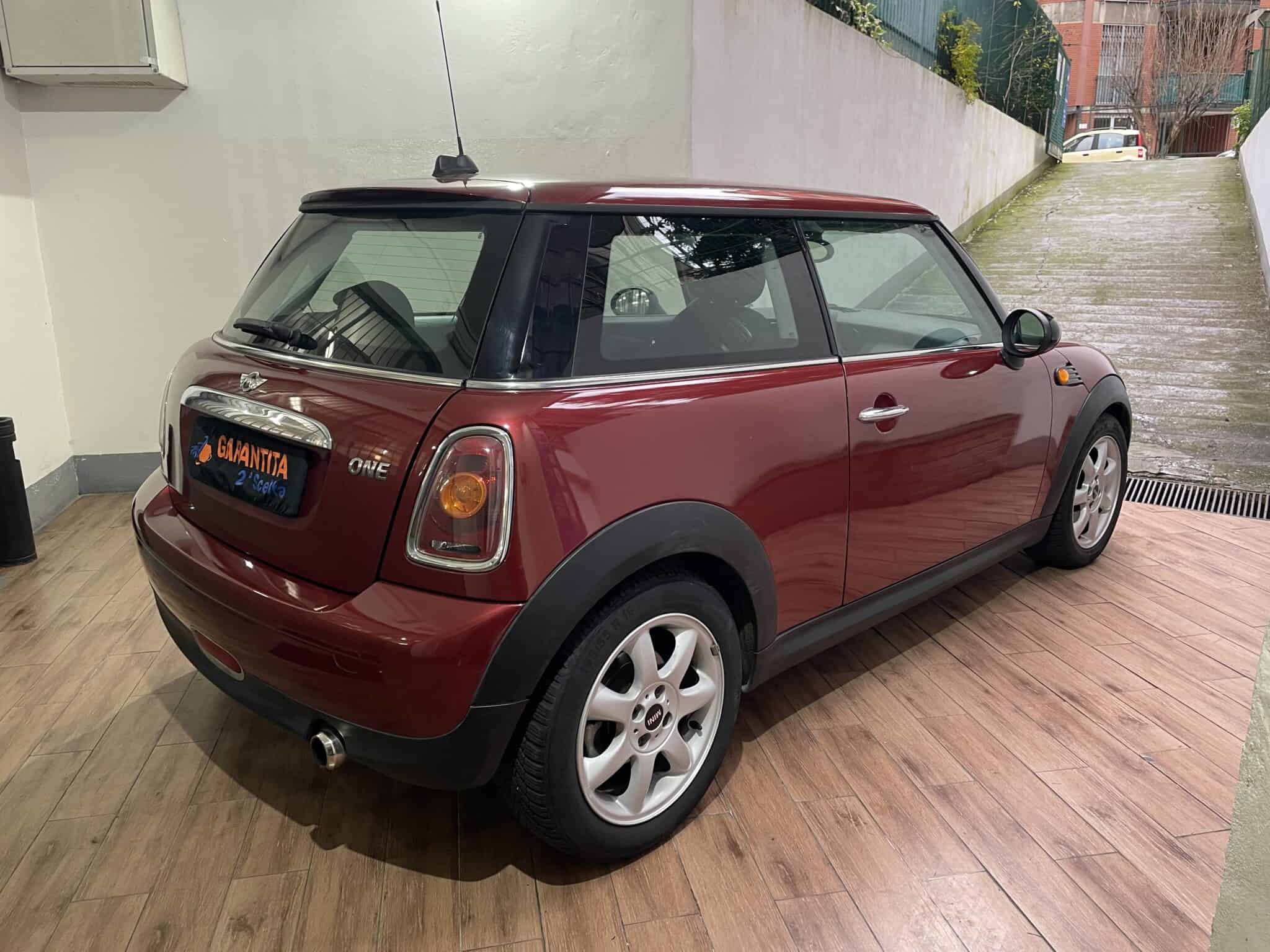 5 mini one 2007 benzina neopatentati