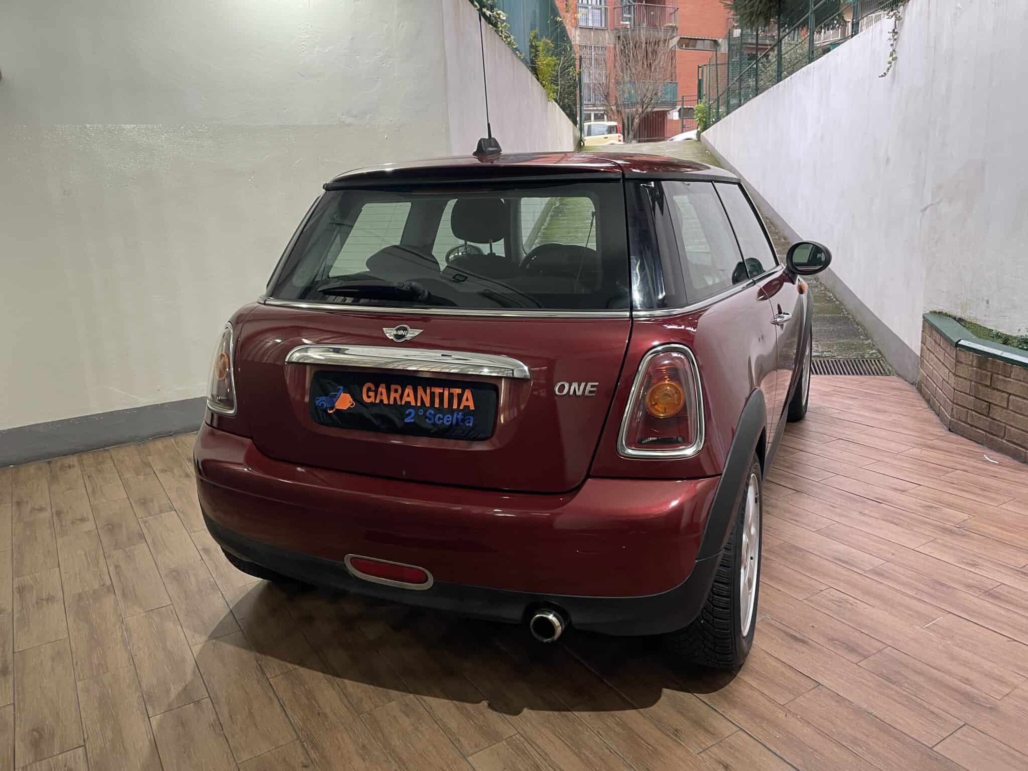 6 mini one 2007 benzina neopatentati