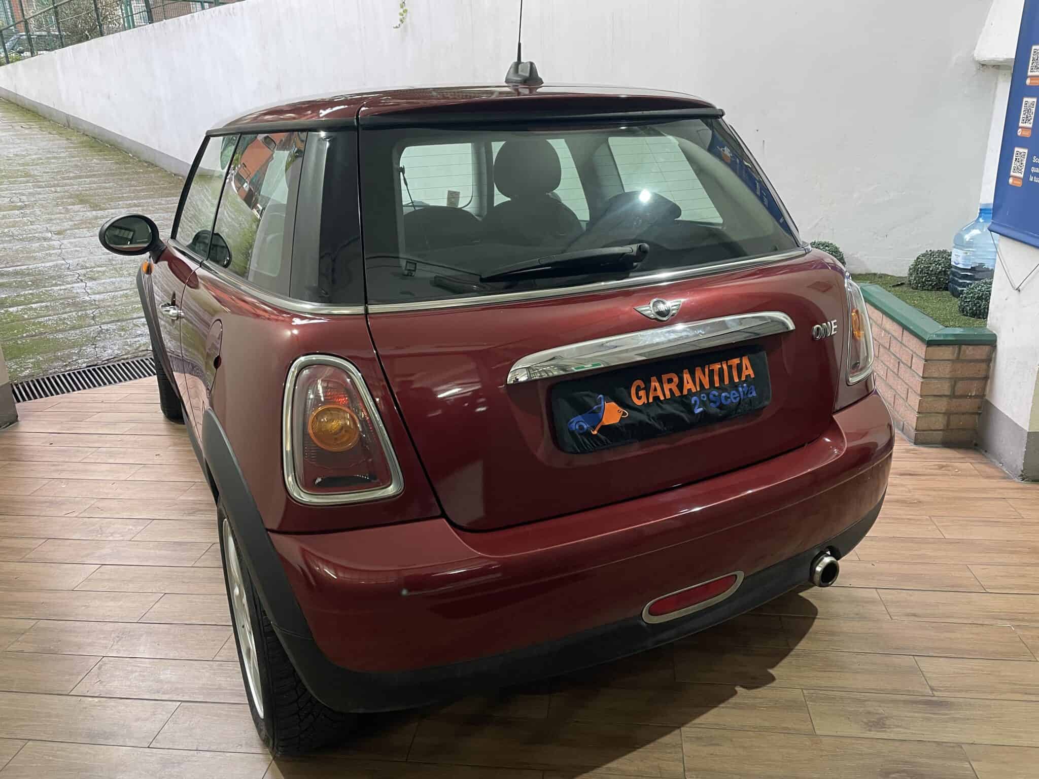 7 mini one 2007 benzina neopatentati