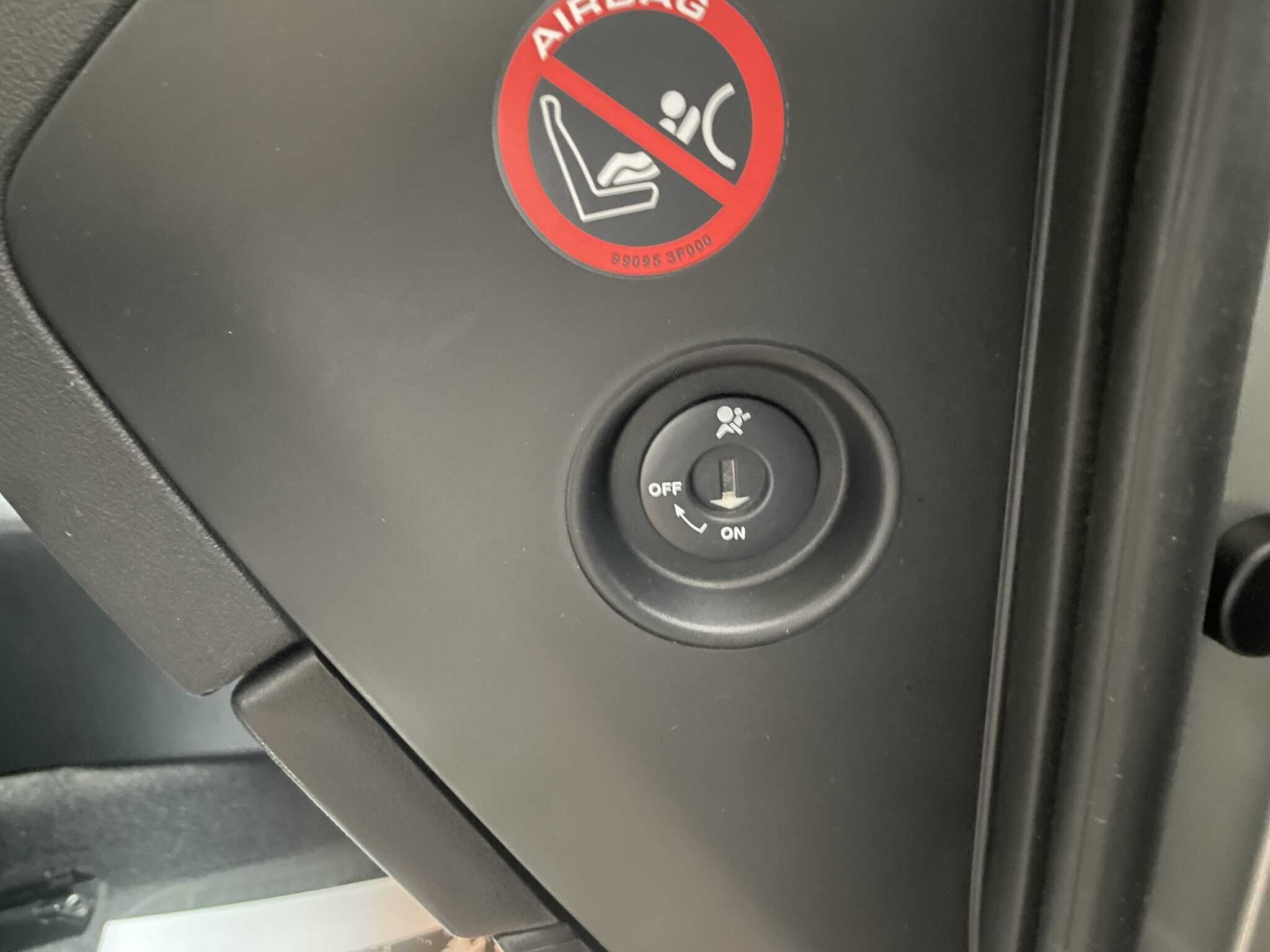 24 nissan qashqai 2013 diesel unico proprietario accessori