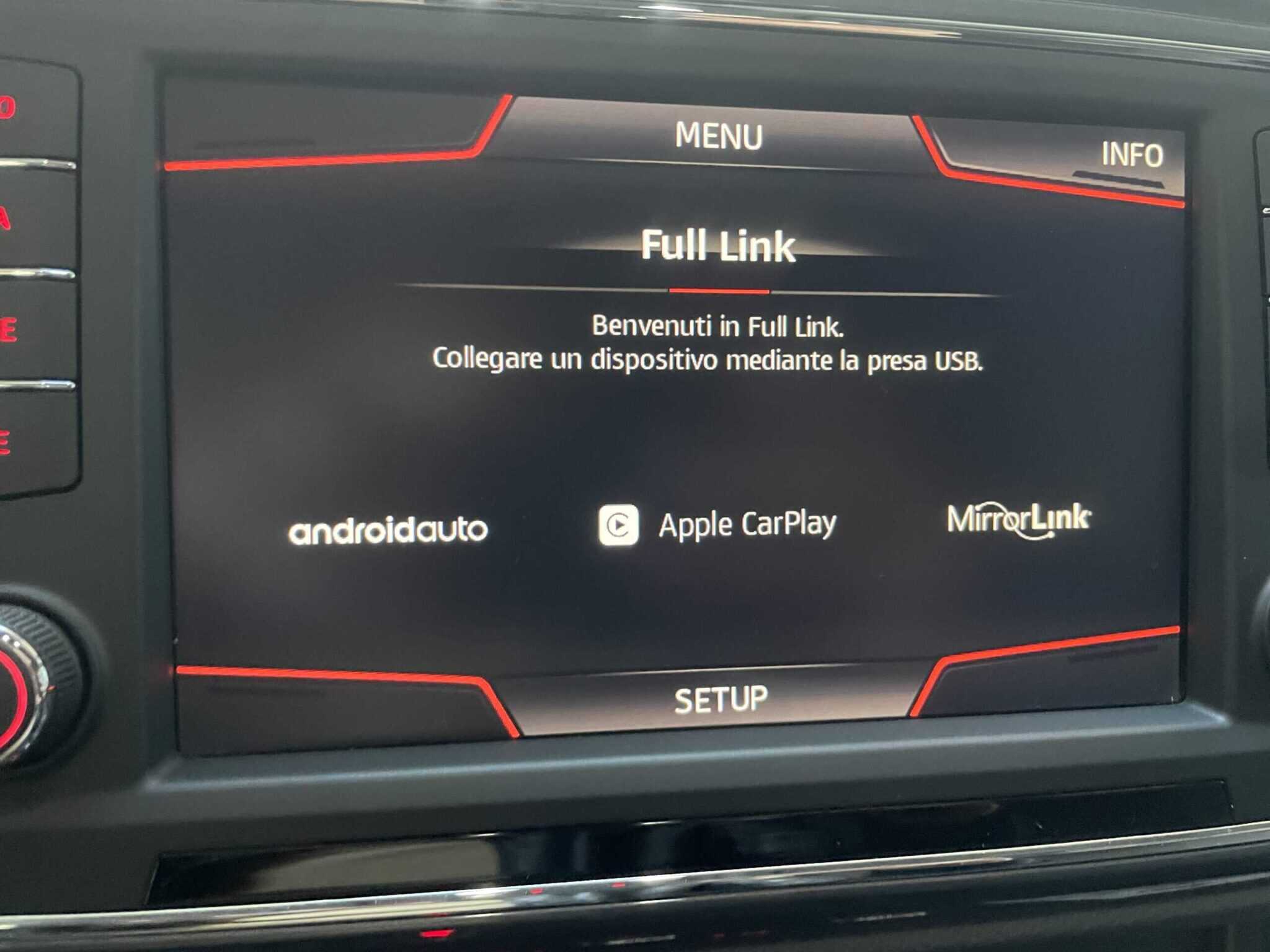 seat-ateca-150e-al-mese-automatico-unico-proprietario-17-seat-ateca-2017-benzina