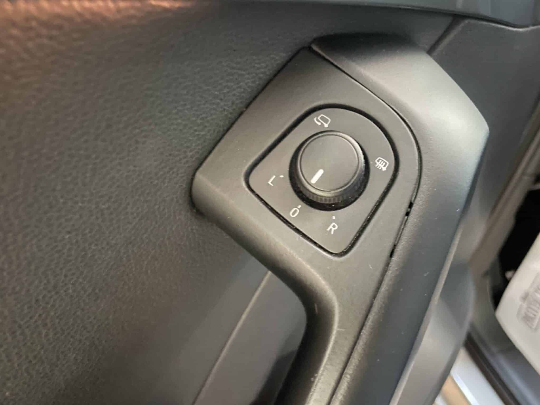 seat-ateca-150e-al-mese-automatico-unico-proprietario-29-seat-ateca-2017-benzina