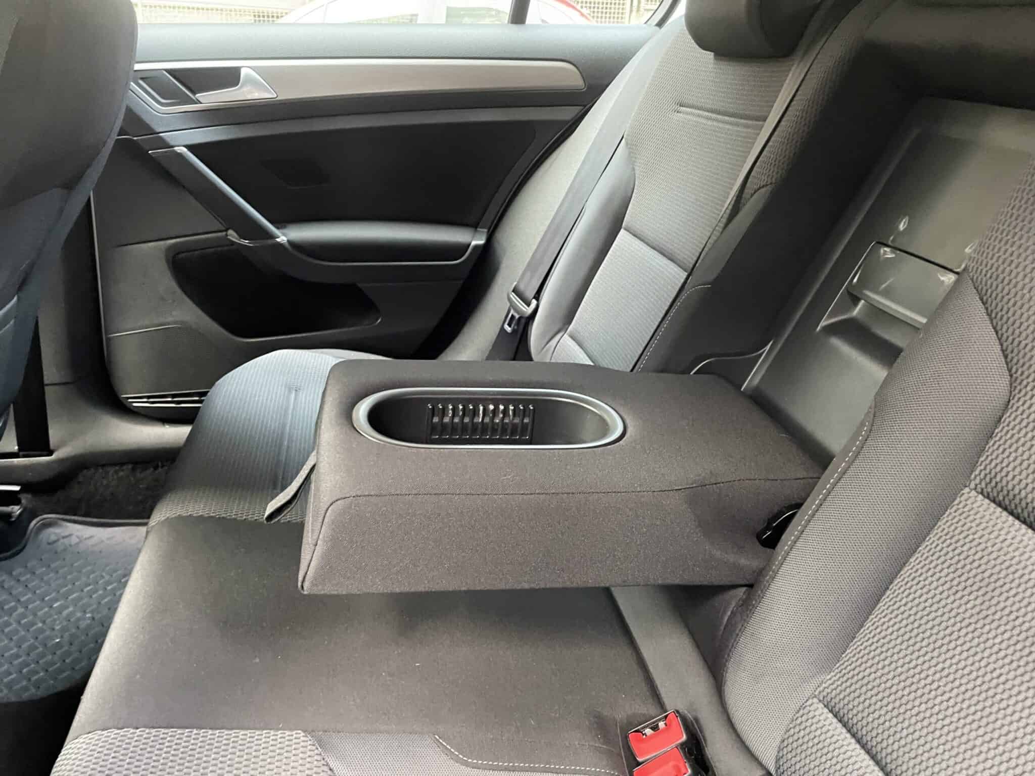 volkswagen-golf-neopatentati-metano-bassi-consumi-28-scaled